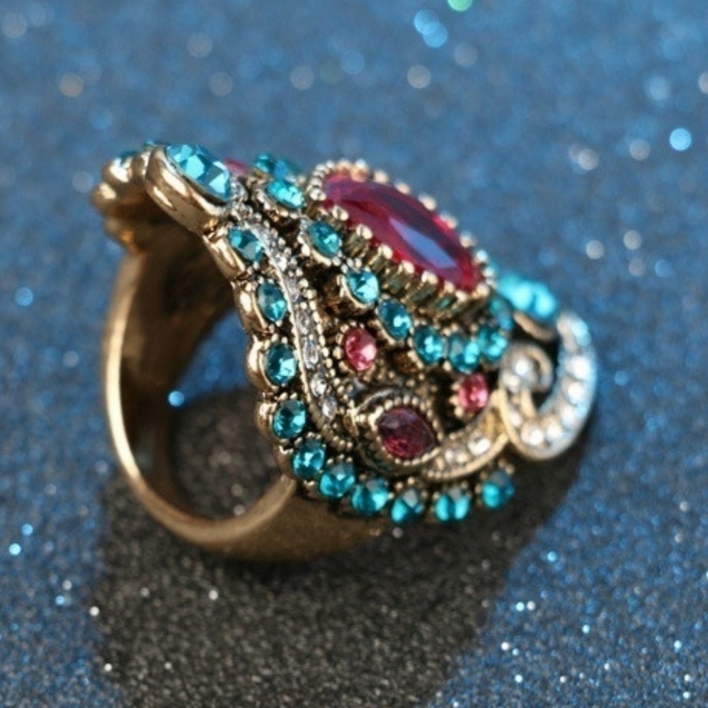 🔥LAST!🔥90s INSPIRED GOLD PLATED VEGA RING! - Picture 2 of 8